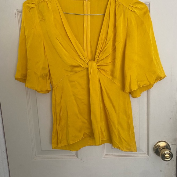 Zara Yellow Ruffled Tie Front Blouse - Picture 1 of 2